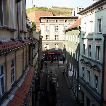 Przy Czarnej Bramie شقة