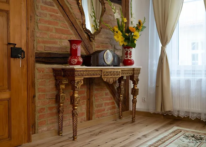 Przy Czarnej Bramie Apartment Kłodzko